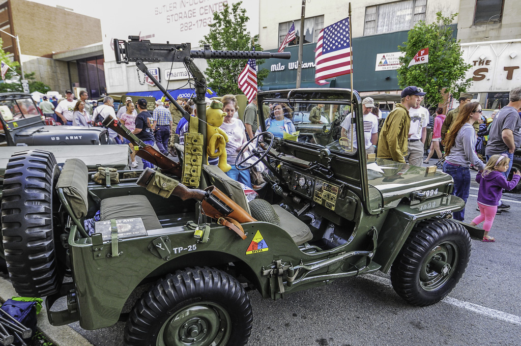 1948 M38 Jeep with machine gun mount restored by Clinton Maurer Doug