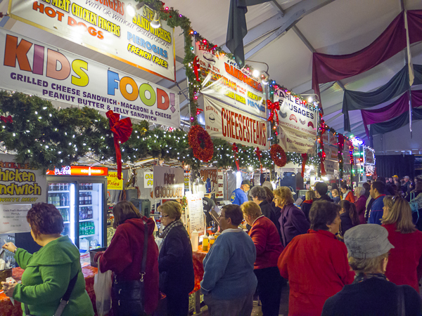 Shoppers Flock To Bethlehem, PA | Doug Bardwell